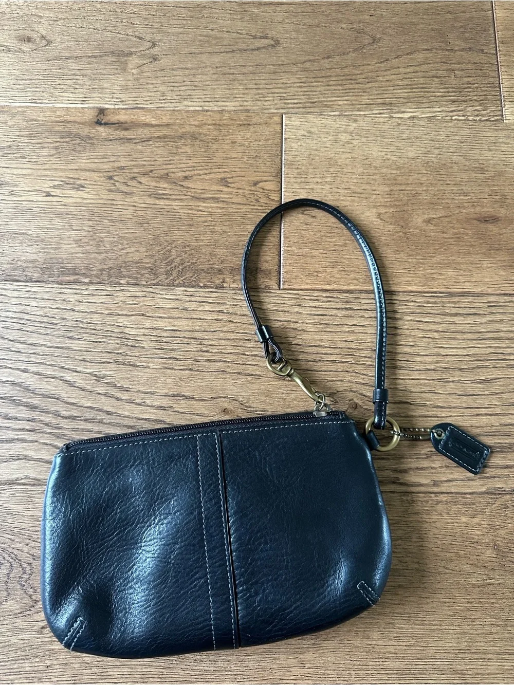 Vintage Coach Bleeker Wristlet Wallet Black Leather